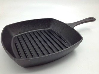 Patelnia żeliwna grillowa Dilletto 26x26 cm indukcja